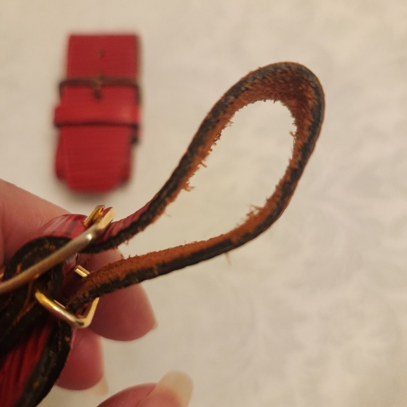 Louis Vuitton Red Epi Luggage Tag and Poignet - Picture 4 of 12